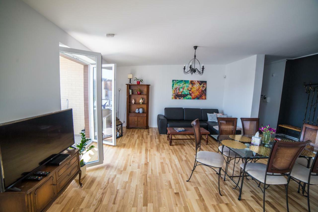 Апартаменты Walking Streets Penthouse! Щецин Экстерьер фото